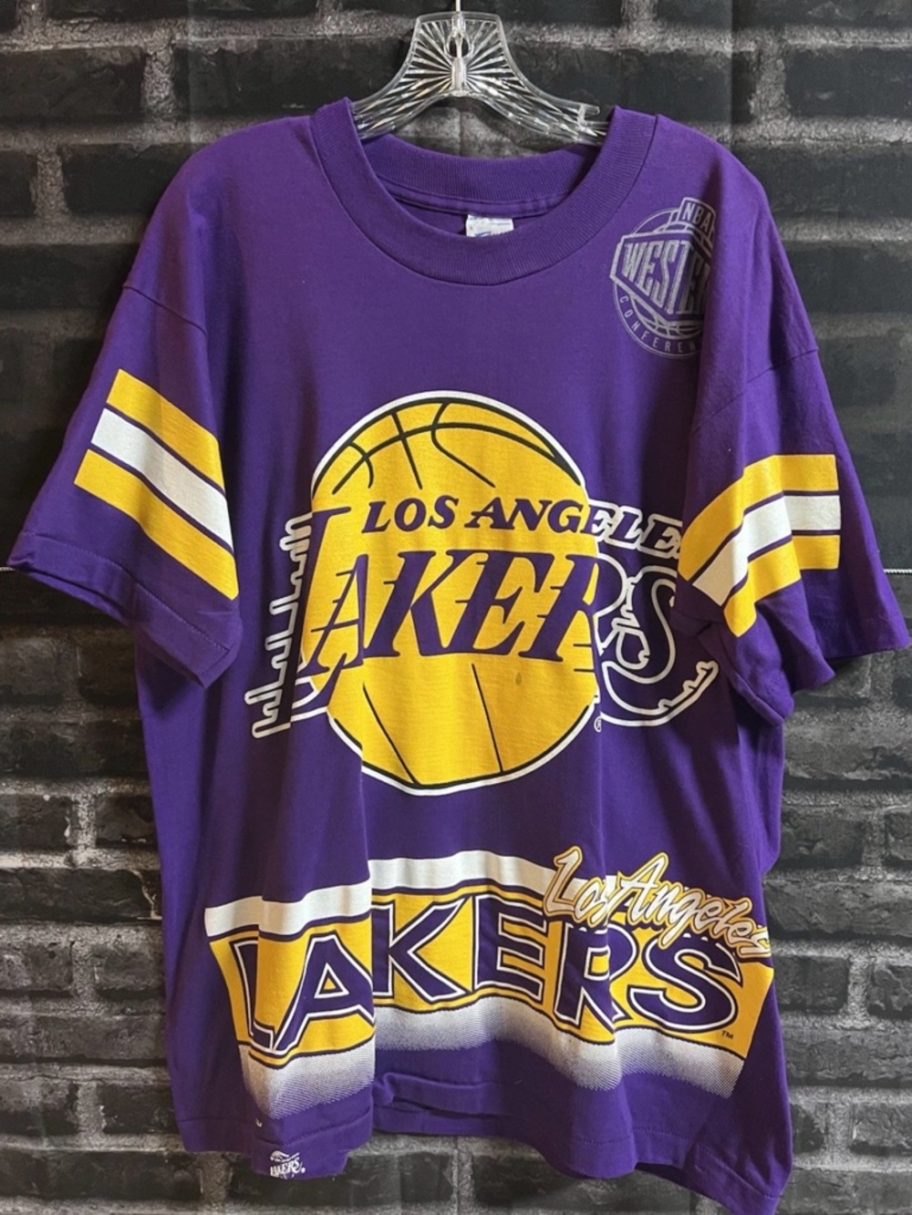 Vintage Los Angeles Lakers Salem Sports T Shirt Size Large Purple 90's USA